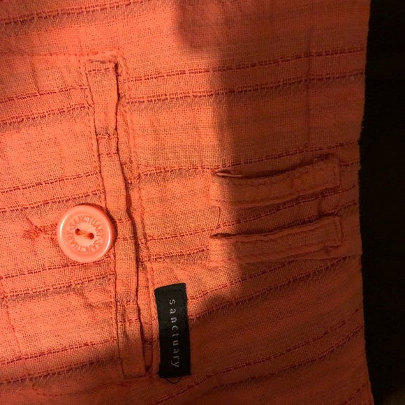 Shorts - Picture 3 of 5